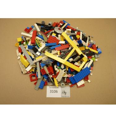 1 kg ömlesztett, vegyes használt, előfordulhat: karcos, elszíneződött, sérült alkatrész (3106)