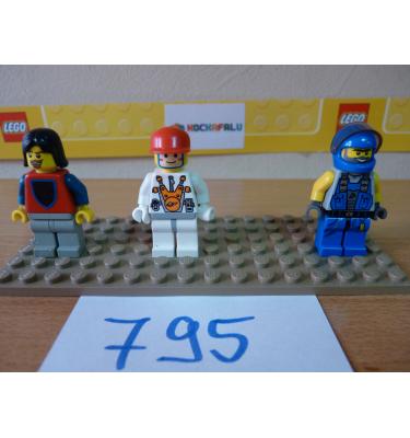 LEGO Figurák / 3 db