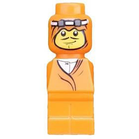 Ramses Pyramid Adventurer Orange mikrofigura™