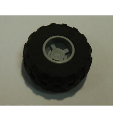 Kerék 11mm D. x 12mm, fekete  24 x 12 R gumiabronccsal
