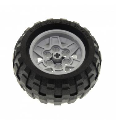 Kerék 43.2mm D. x 26mm, fekete 68.7 x 34 R gumiabronccsal (Technic Racing)