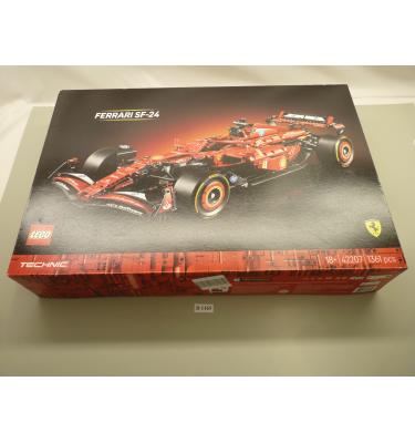 Lego Technic 42207 - CSAK ÜRES DOBOZ!