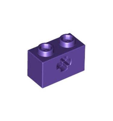 Technic kocka 1 x 2, tengelylyukkal