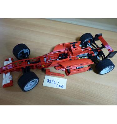 LEGO Ferrari F1 Versenyautó 1:10