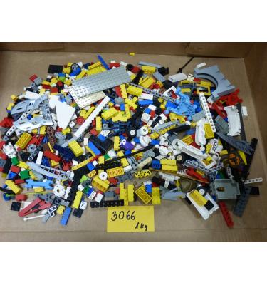 1 kg vegyes LEGO® elem használt, karcos, elszíneződött (rágásnyom előfordulhat)