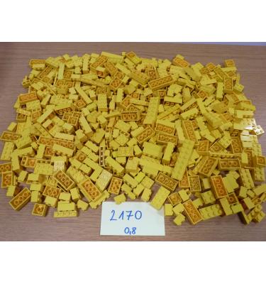 Ömlesztett sárga alkatrészek 0,8 kg