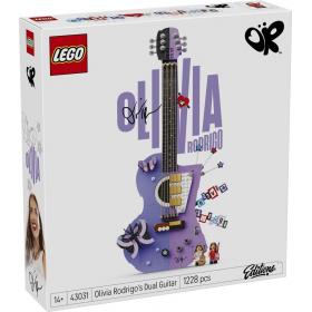 Olivia Rodrigo kettős stílusú gitárja™