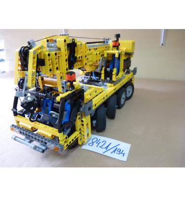LEGO Mobil emelődaru