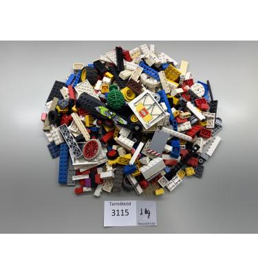 1 kg ömlesztett, vegyes használt, előfordulhat: karcos, elszíneződött, sérült alkatrész(3115)