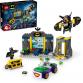 A Denevérbarlang™, Batman™, Batgirl™ és Joker™