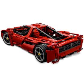 Enzo Ferrari 1:10™