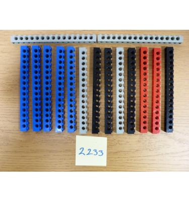 15 db 1x16 hosszú elem oldalán 15 lyukkal,3703