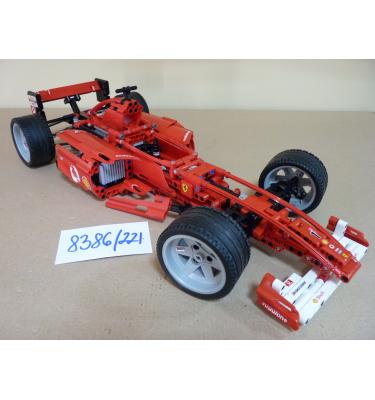 LEGO Ferrari F1 Versenyautó 1:10